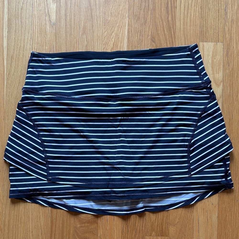 Athleta Blue and white strip skort.  mefium